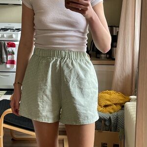 Women's Light Green Gingham Elastic Waist Shorts
